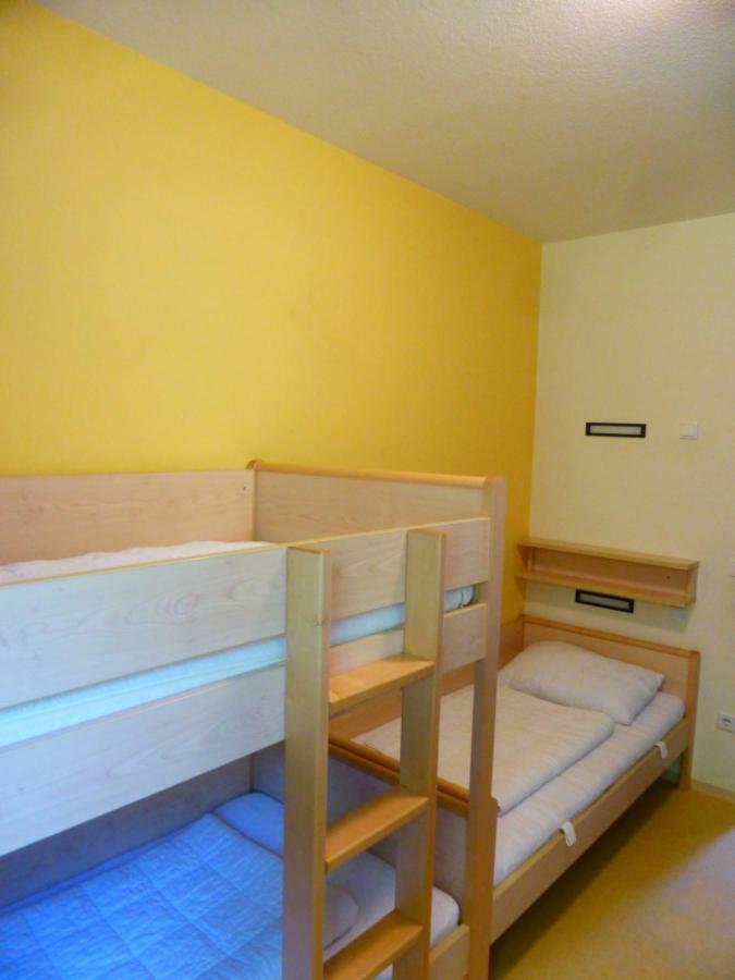 Отель Campus Prackenfels Альтдорф-бай-Нюрнберг Экстерьер фото