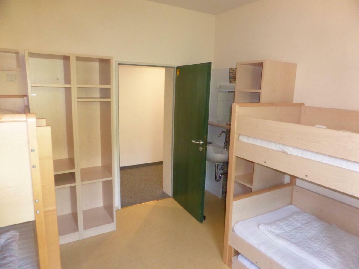 Отель Campus Prackenfels Альтдорф-бай-Нюрнберг Экстерьер фото